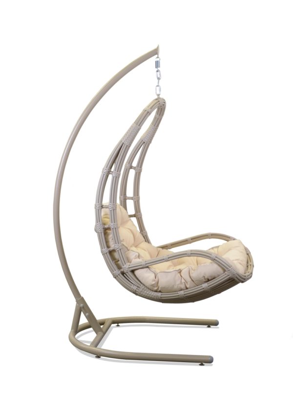 подвесное кресло из искусственного ротанга ДЖОЙ с подлокотниками лате бок